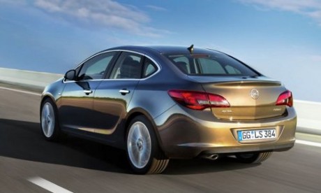 opel astra sedan 1